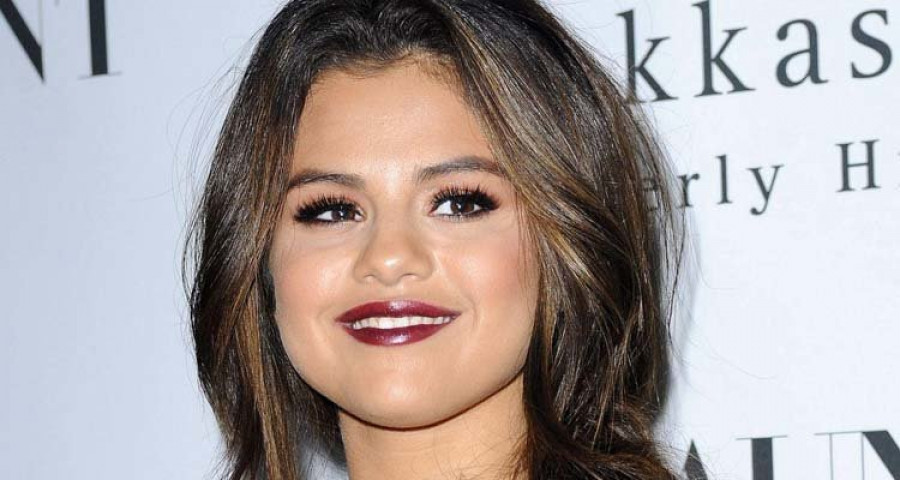 Selena Gomez hace una donación para la investigación del lupus