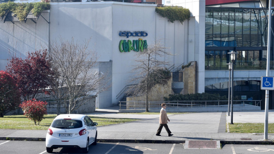 Espacio Coruña se fortalece con la renovación de marcas de referencia y un nuevo gimnasio