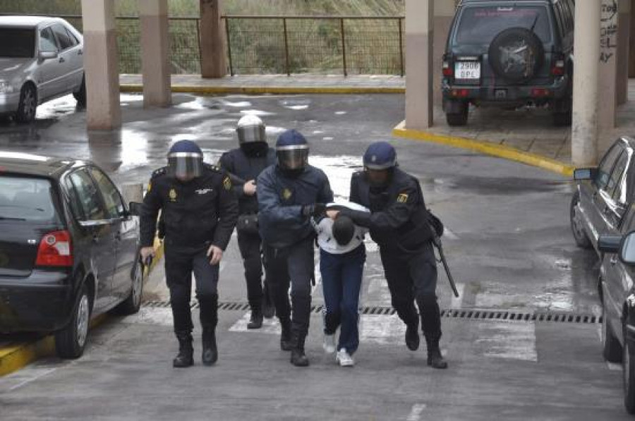 Prisión para once de los detenidos por los disturbios en dos barrios de Melilla