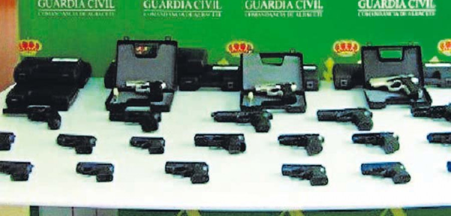 Detienen a dos personas en Galicia en una acción europea contra el tráfico de armas
