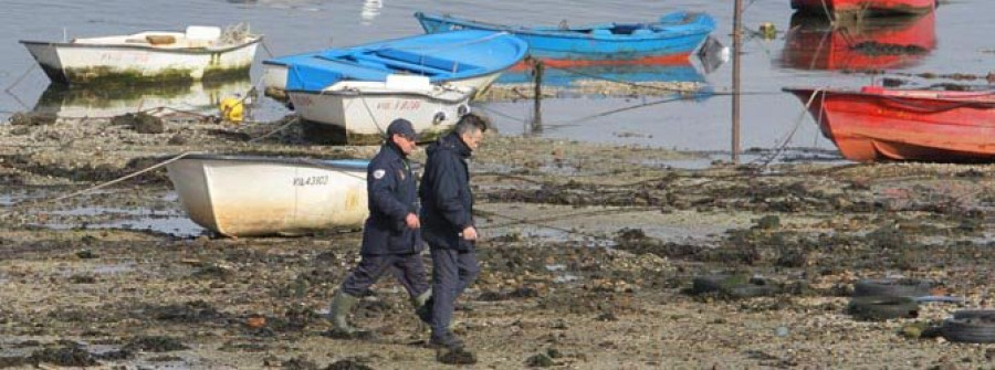 Una docena de detenidos en Galicia y el País Vasco por la venta ilegal de almeja de la ría de Ferrol