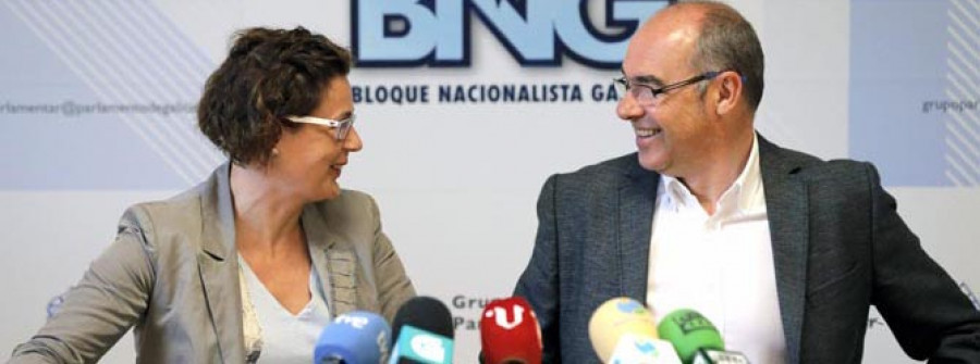 La oposición pide a Feijóo que atienda las voces en contra de la mina de Corcoesto