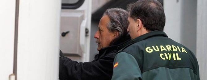La Audiencia confirma la condena  del hombre que arrojó ácido a tres niños para vengarse del juez Taín