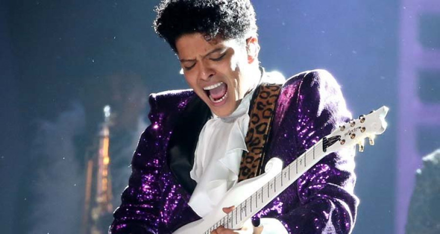 Bruno Mars se despide de España con un concierto apoteósico