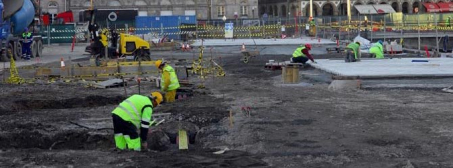 La obra exterior de La Marina se amplía al horario nocturno para cumplir plazos