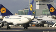 Una emergencia médica obliga a un avión procedente de Dublín a aterrizar en Santiago