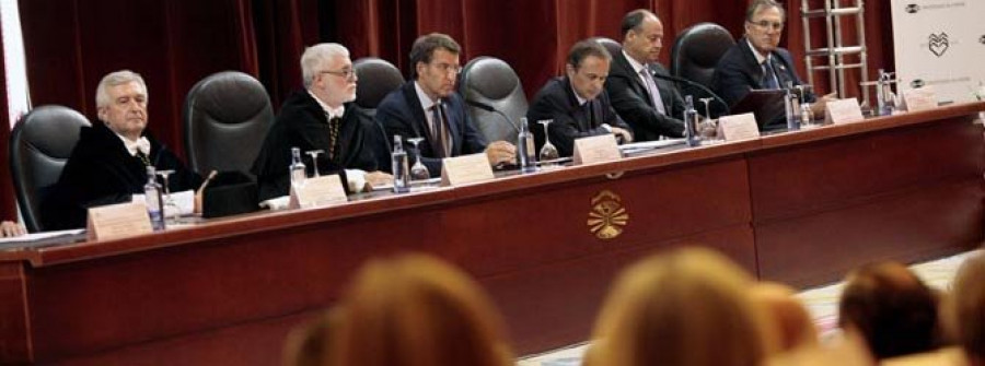 Feijóo apuesta por “un modelo racional  de universidad”  que sea útil para la sociedad de mañana