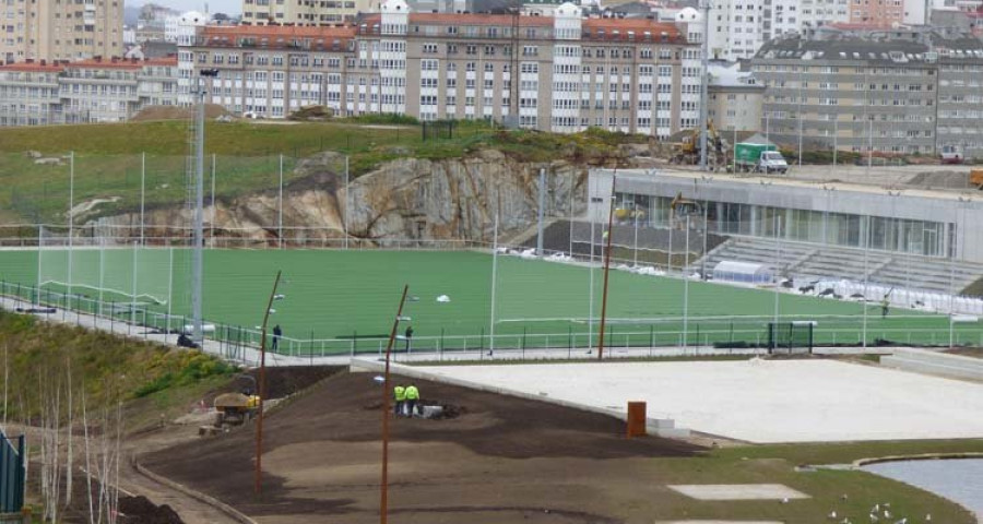 La Federación Gallega de Fútbol mantendrá una sede en la ciudad