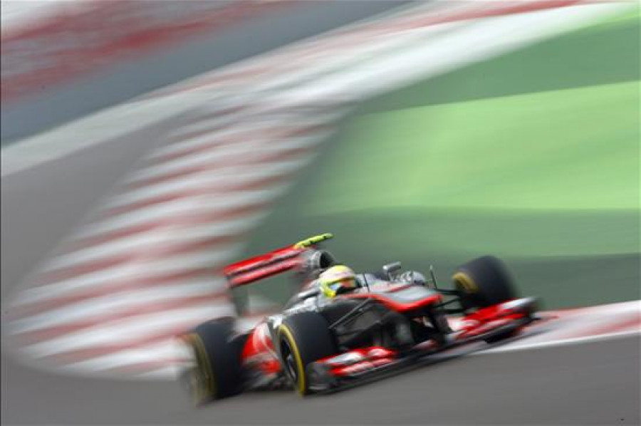 Massa "lamenta" que Ferrari haya perdido el segundo puesto de constructores