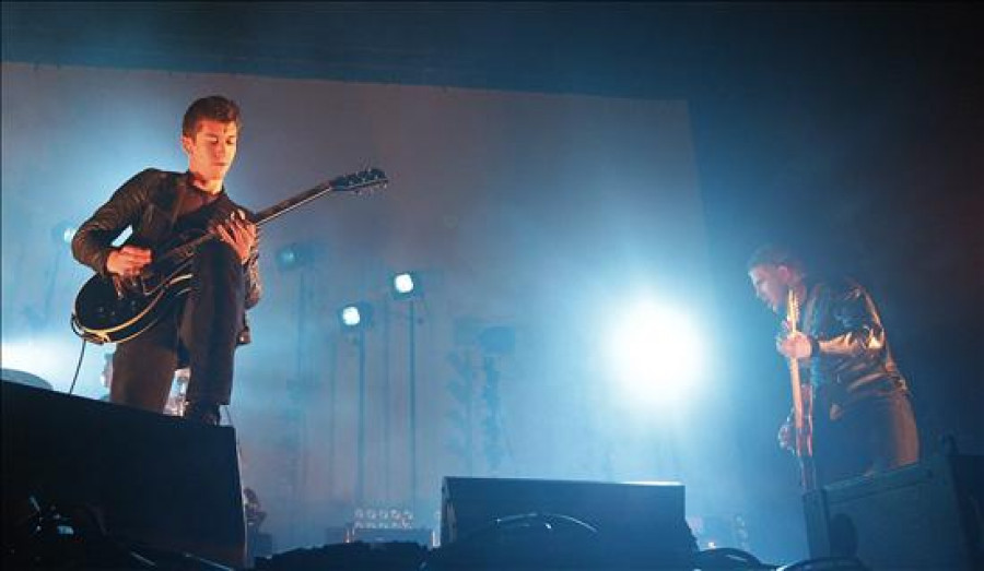 Los Arctic Monkeys templan aún más un atípico invierno madrileño