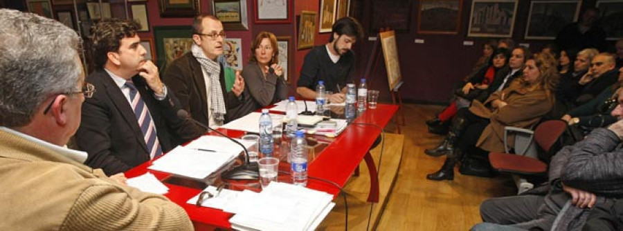Prado invita a participar en el diseño final del Pepri en un debate con vecinos