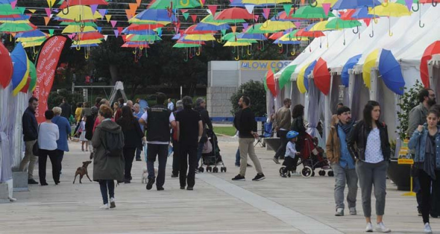 Las tiendas de proximidad se mudan al mercadillo urbano de Tabacos