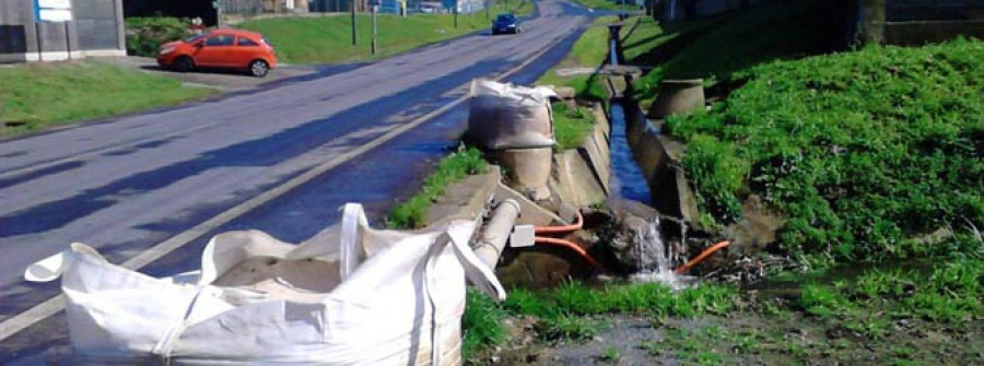 ARTEIXO-La Xunta elimina tres vertidos de aguas residuales en el área