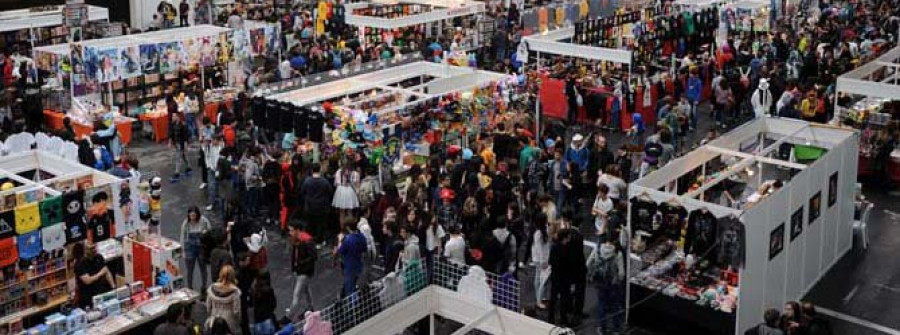 La feria ExpOtaku espera cerrar hoy su   séptima edición con 23.000 asistentes