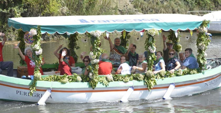 Os Caneiros “rescata” del río parte de
su esencia para despedir el San Roque