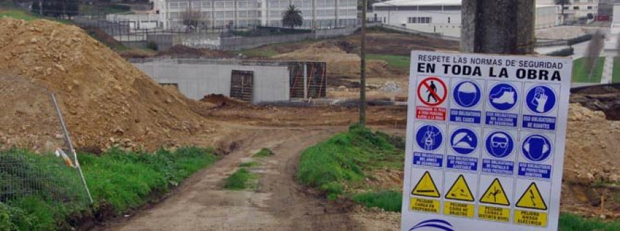 Visma denuncia los atascos y  la falta de limpieza por las obras del parque Adolfo Suárez