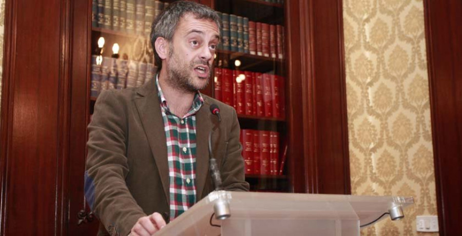 Ferreiro espera que la “caída” de Rajoy permita renegociar el uso de los muelles