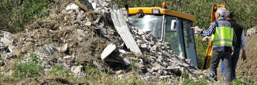 Encuentran restos óseos en la finca donde se busca a Marta del Castillo
