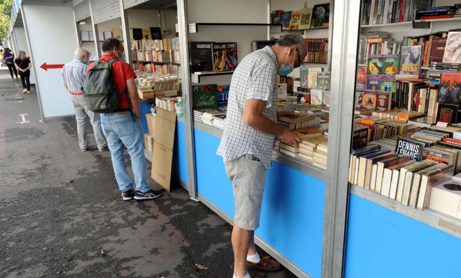 La Feria del Libro Antiguo ofrece seguridad y más de 20.000 ejemplares