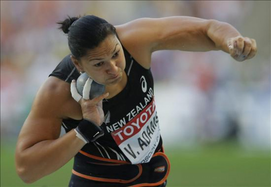 Valerie Adams, primera mujer que logra cuatro títulos mundiales seguidos