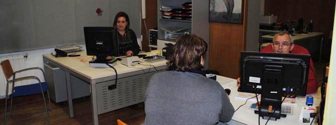 Los vecinos ya pueden acudir al registro auxiliar de O Burgo para sus trámites burocráticos