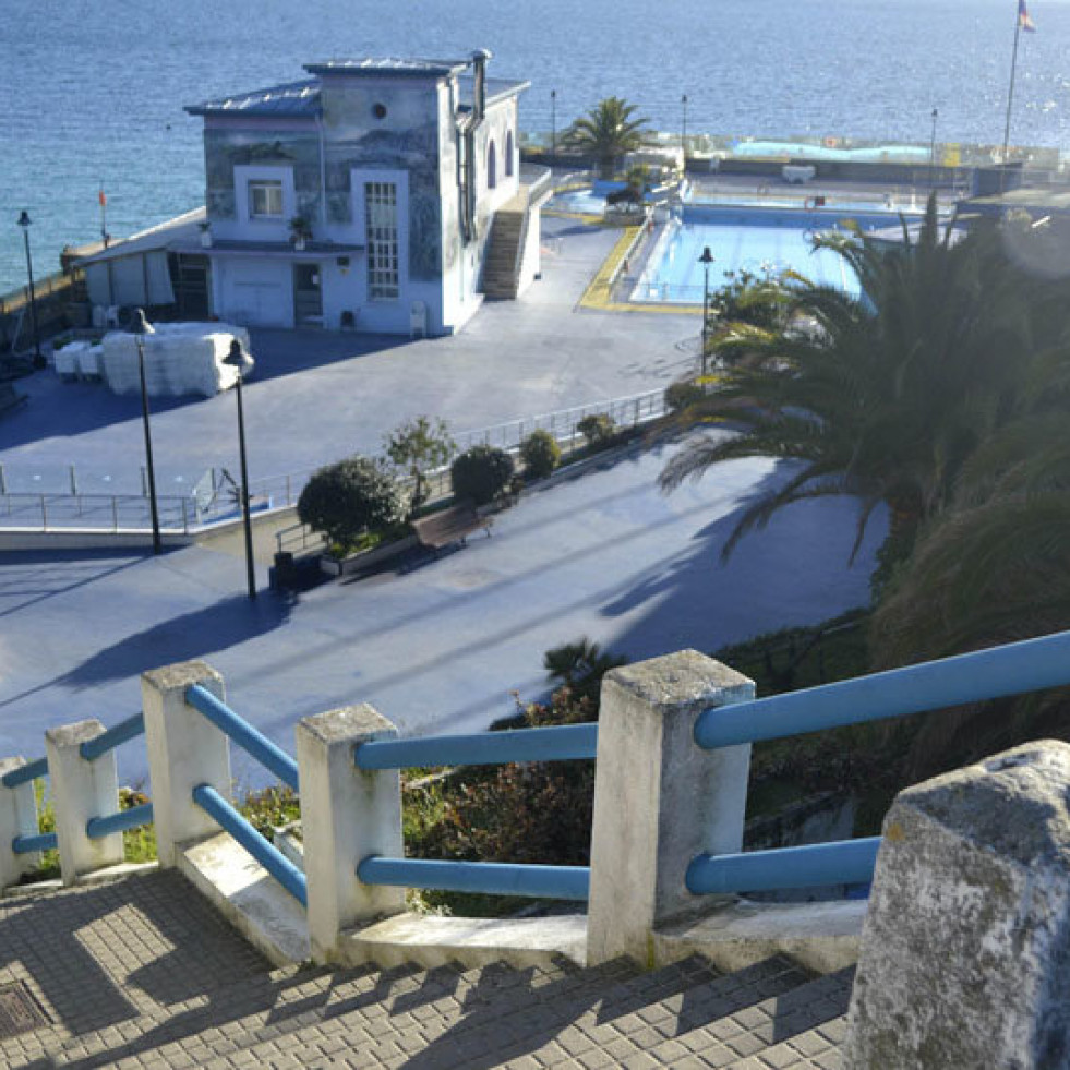La Travesía a nado a la Ensenada de San Amaro, en A Coruña, vuelve este domingo al mar con una participación de 300 deportistas
