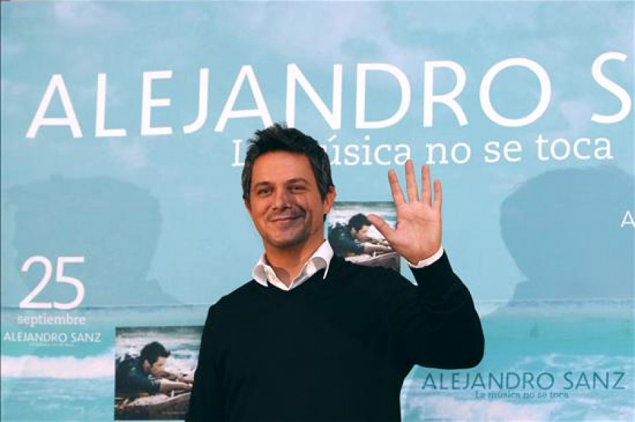 Alejandro Sanz presenta su último disco "La música no se toca"