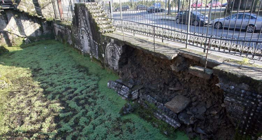 El Ayuntamiento considera “puntual” la caída de un mural en El Pasatiempo