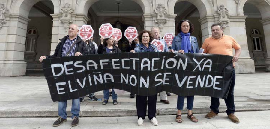 Los vecinos de Elviña piden “valentía”  para desafectar parte del Ofimático