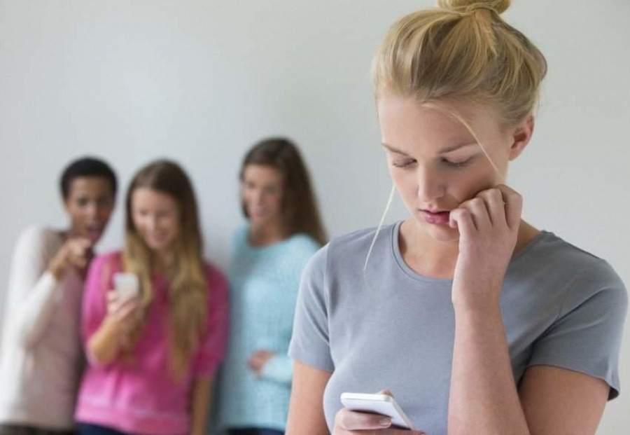 VIDEO: Razones del Sexting y Ciberbullying en chicos y chicas adolescentes