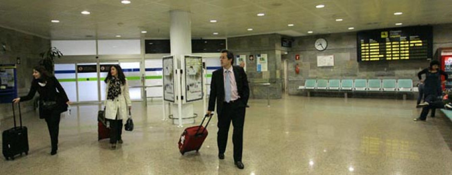 La deuda acumulada del aeropuerto de Lavacolla es el doble que la de Alvedro