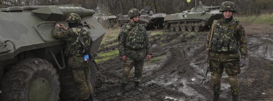 El pulso entre Kiev y los prorrusos se salda con las primeras víctimas mortales