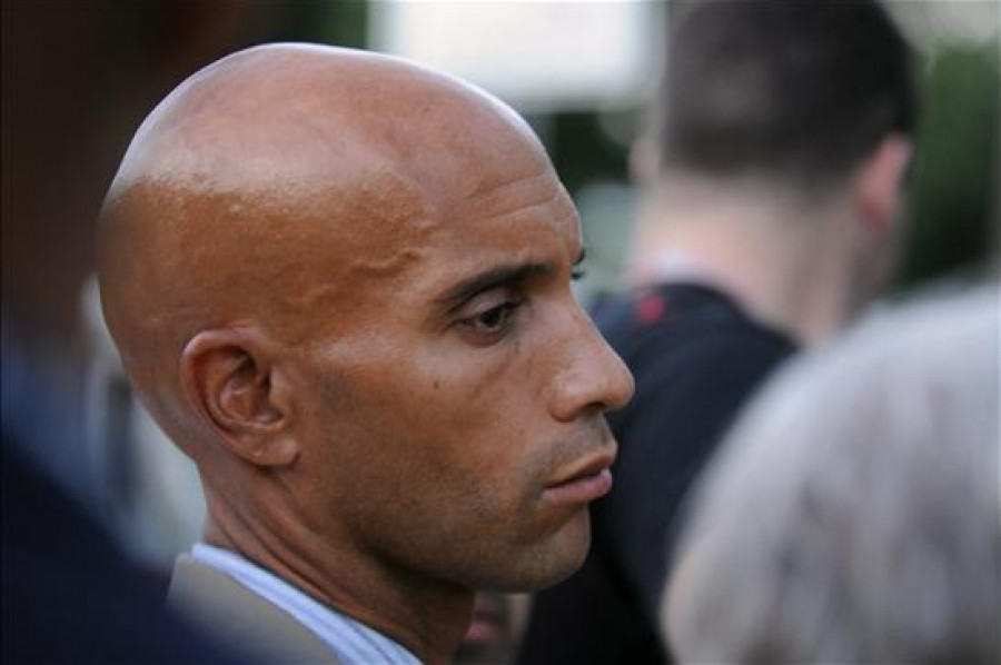 El exalcalde de Washington Adrian Fenty, nueva pareja de la viuda de Steve Jobs