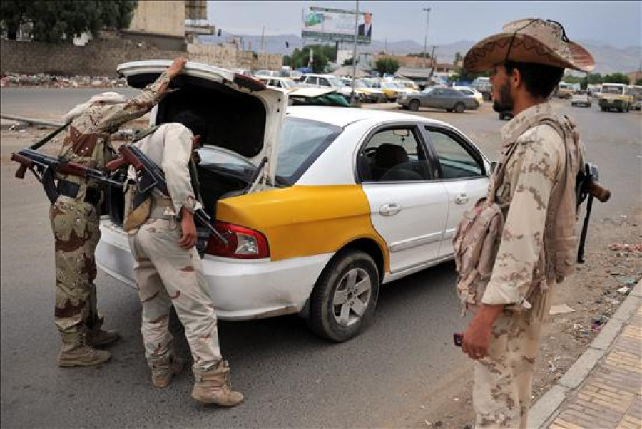 Mueren cuatro policías yemeníes en un ataque de Al Qaeda en el sur del país