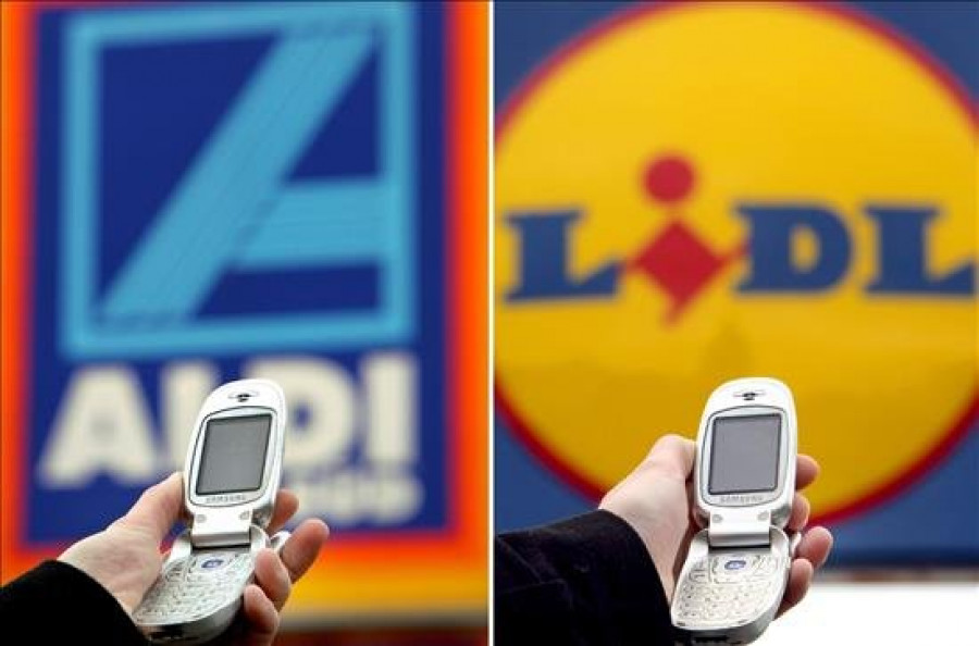 Aldi y Lidl se enzarzan en una lucha de precios por los productos de marca