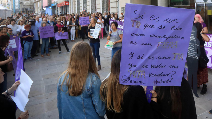 La concentración feminista del Obelisco pone en la picota a los medios de comunicación