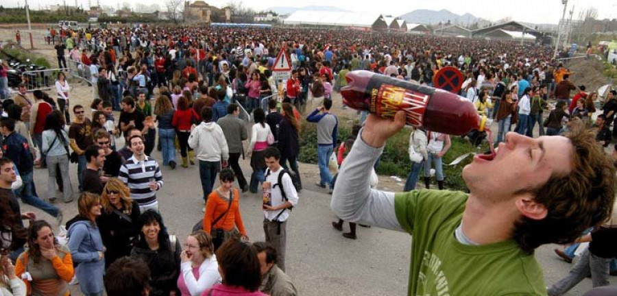 Los adolescentes ven más fácil acceder al tabaco, alcohol o cannabis en España