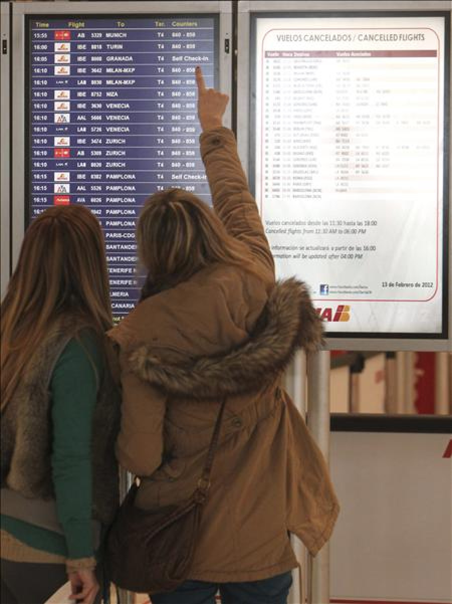 Iberia cancela 127 operaciones el lunes por la huelga de sus pilotos