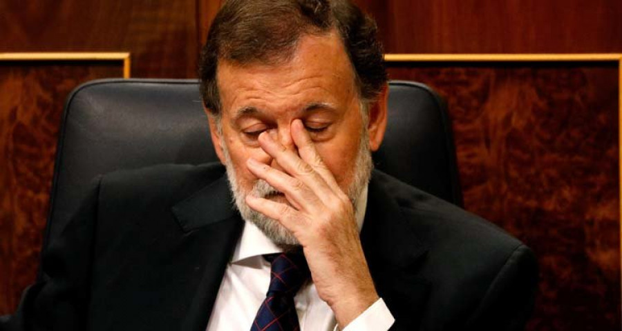 Rajoy no abdicará de gobernar frente al “celo inquisitorial” 
de la oposición