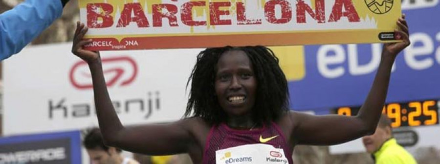 Kiplagat bate tres récords mundiales en Barcelona