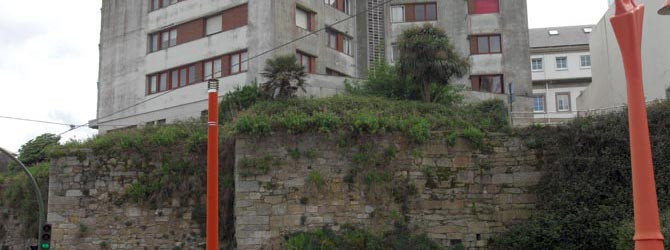 El plan de murallas se completará con un proyecto para iluminar el baluarte