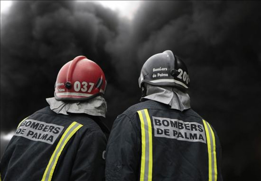 Unas 400 personas son desalojadas de un hotel en Mallorca por un incendio