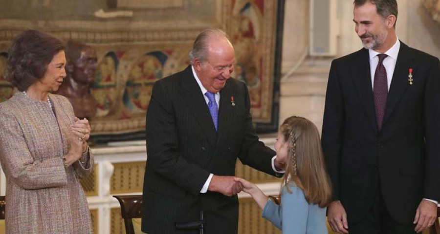 Felipe VI anima a la princesa Leonor a guiarse permanentemente por la Constitución