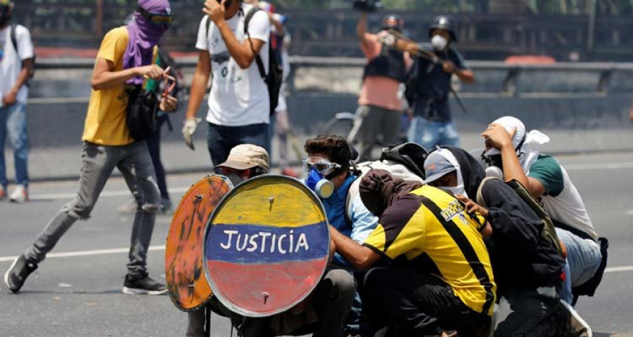 Otras dos muertes elevan a 29 la cifra 
de fallecidos por 
las manifestaciones en Venezuela