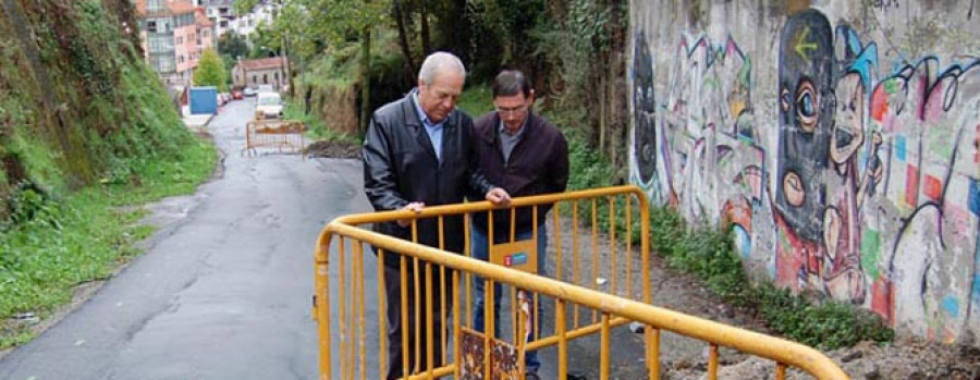 Betanzos inicia la reforma de la calle que une la rúa do Rollo con el puente de As Cascas