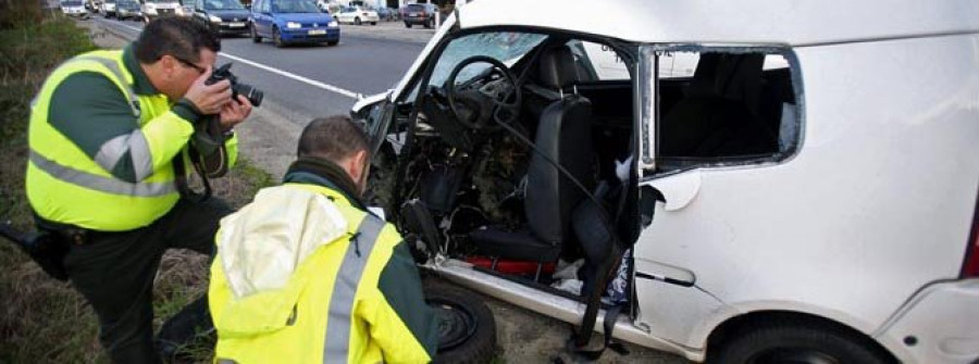 Mueren dos personas en sendos accidentes en Ordes y Ponteareas