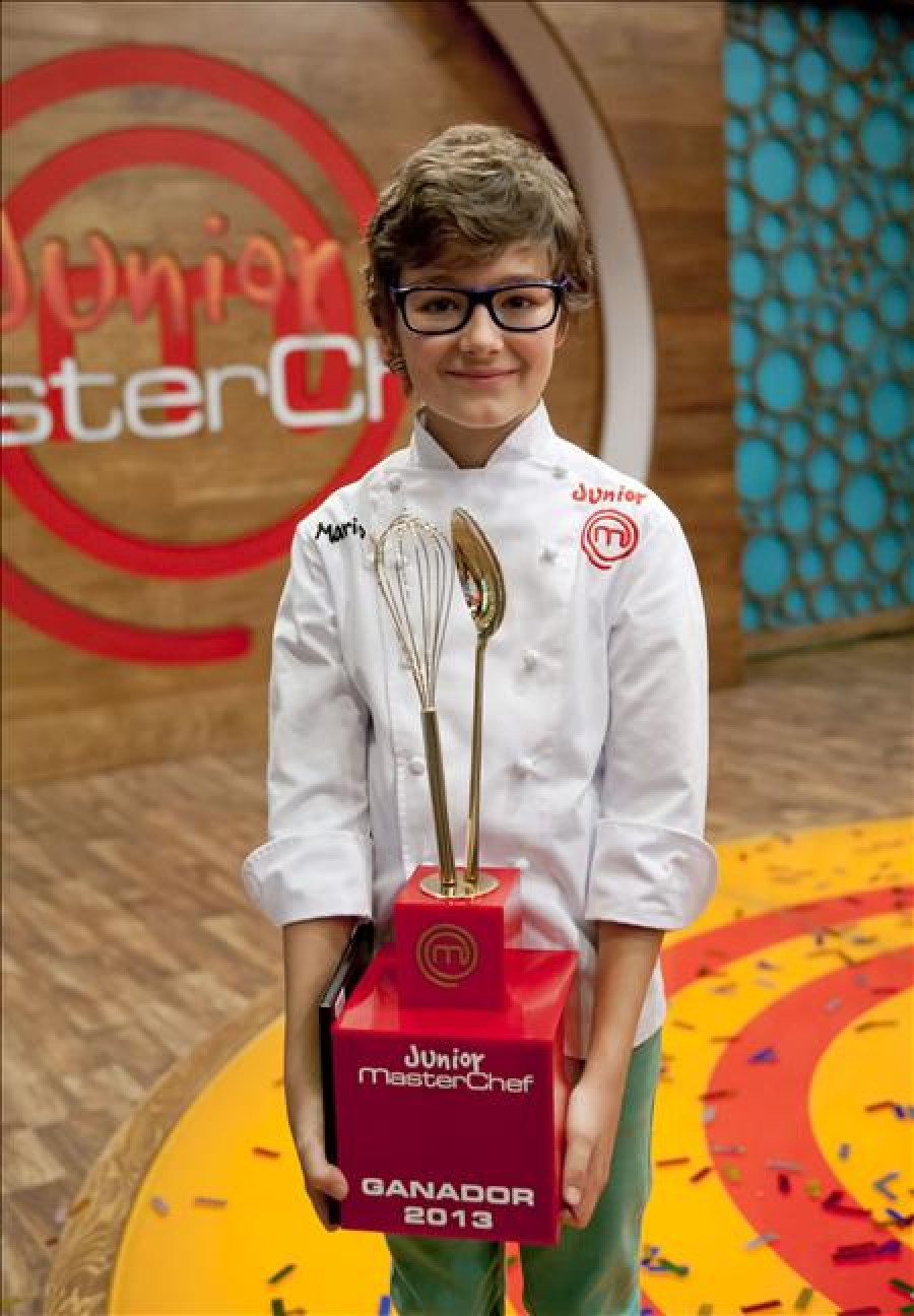 El ganador de "MasterChef Junior" enseña cocina "por diversión y solidaridad"
