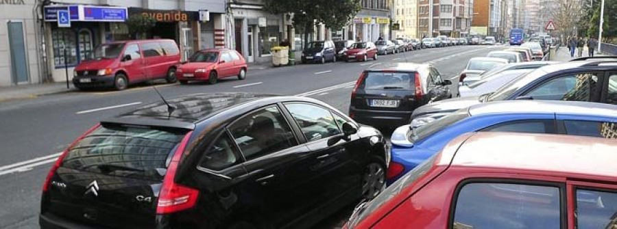 El parque automovilístico de la ciudad pierde mil vehículos al año desde 2011