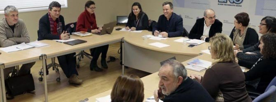 Vence critica el acto “caudillista” de Podemos y afirma que pactará una coalición “antineoliberal”