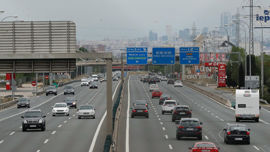 Carcedo no descarta prohibir fumar en los coches para combatir el tabaquismo